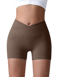 Sculpt V-Waist Scrunch Shorts